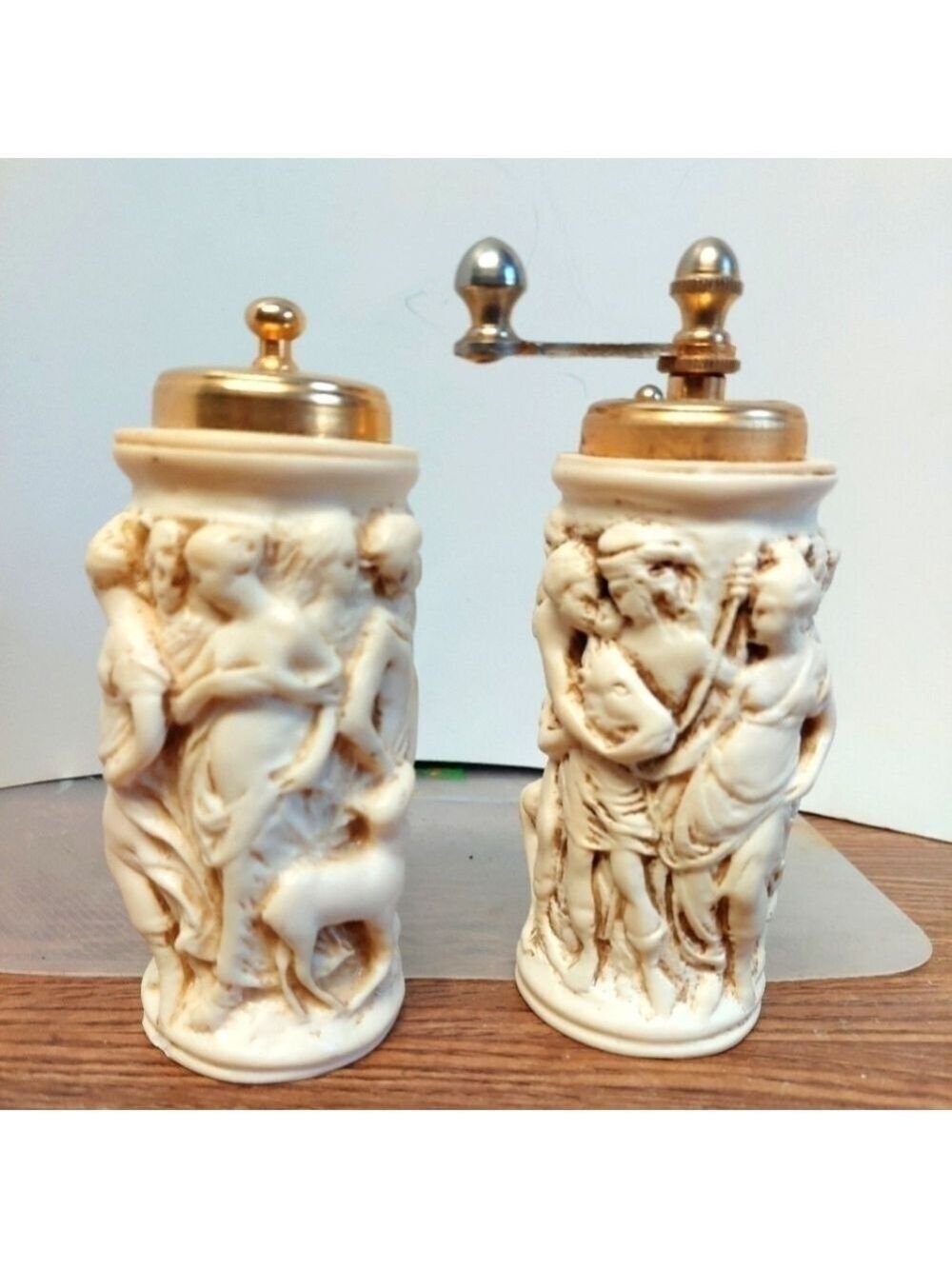 Vintage* Lily Silver Shop Salt Shaker & Pepper Mill